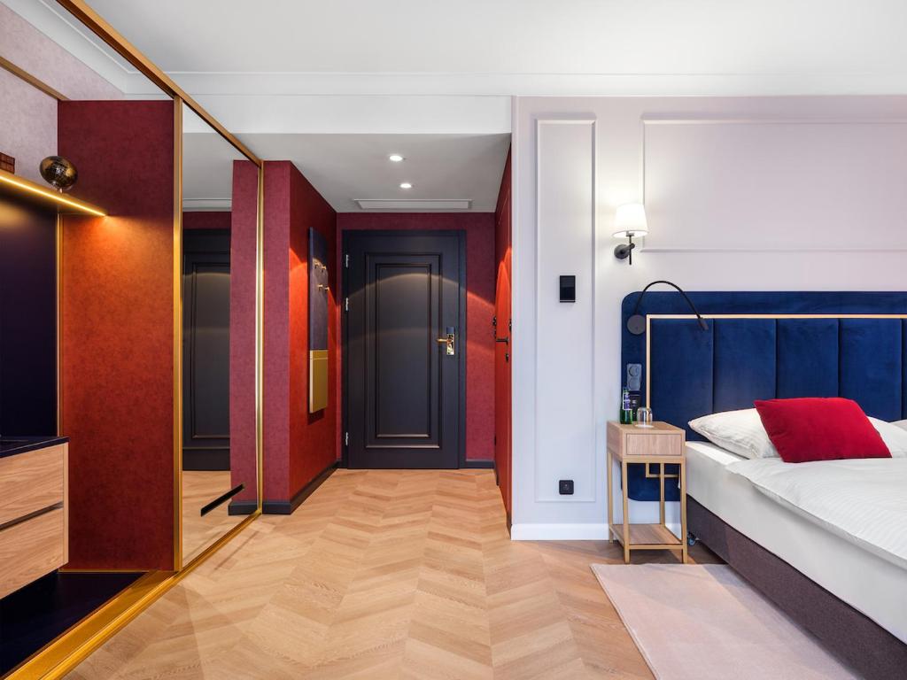 Hotel Golden Queen - Resim 24