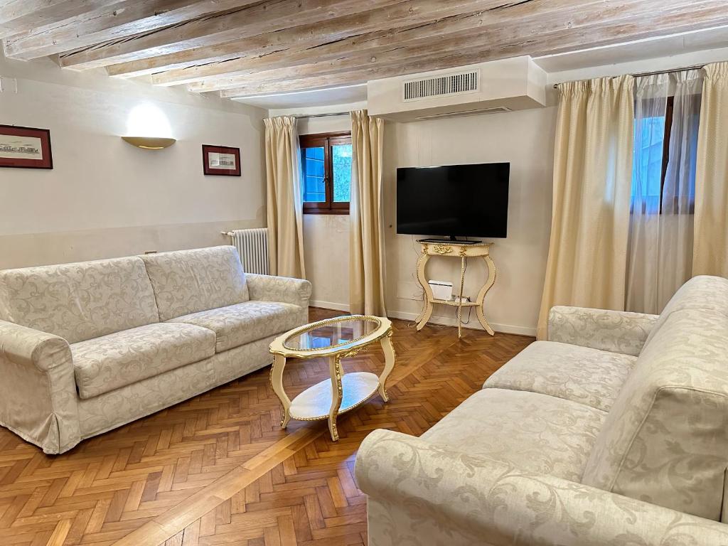 Μια τηλεόραση ή/και κέντρο ψυχαγωγίας στο Ca' Giorgia