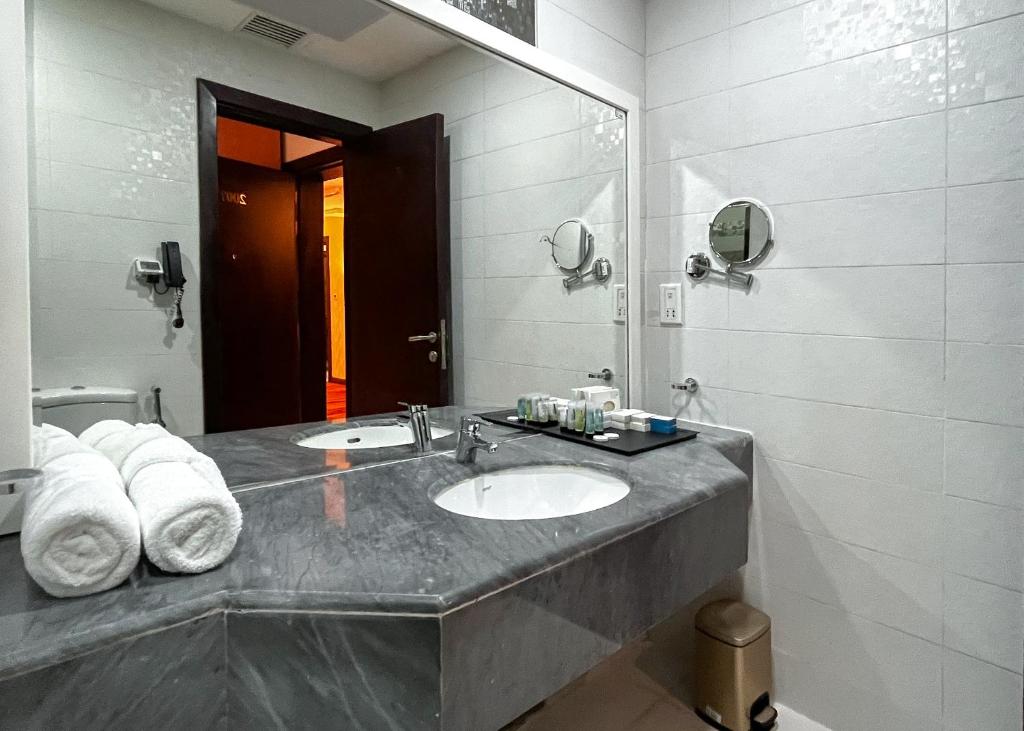 Koupelna v ubytování Al Mansour Plaza Hotel