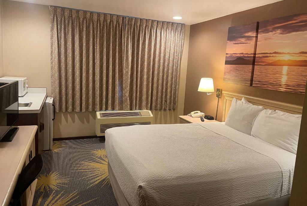 Days Inn by Wyndham Seatac Airport photo