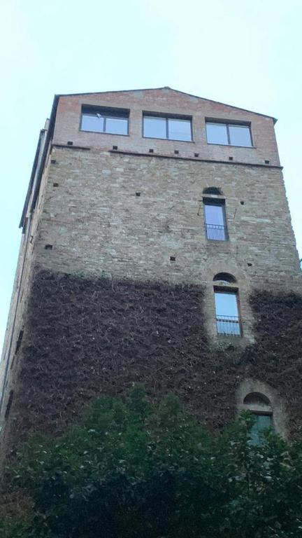 The building in which Az apartmant is located
