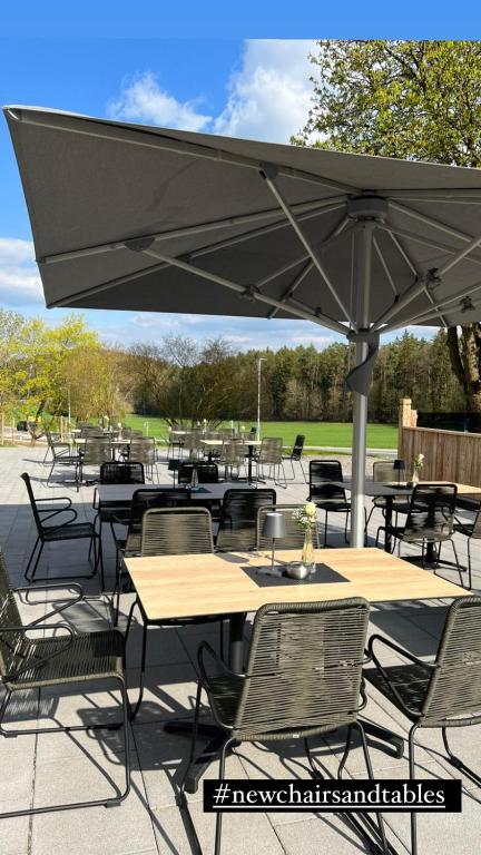 Restaurace v ubytování Hotel Gasthof zum Wulfen