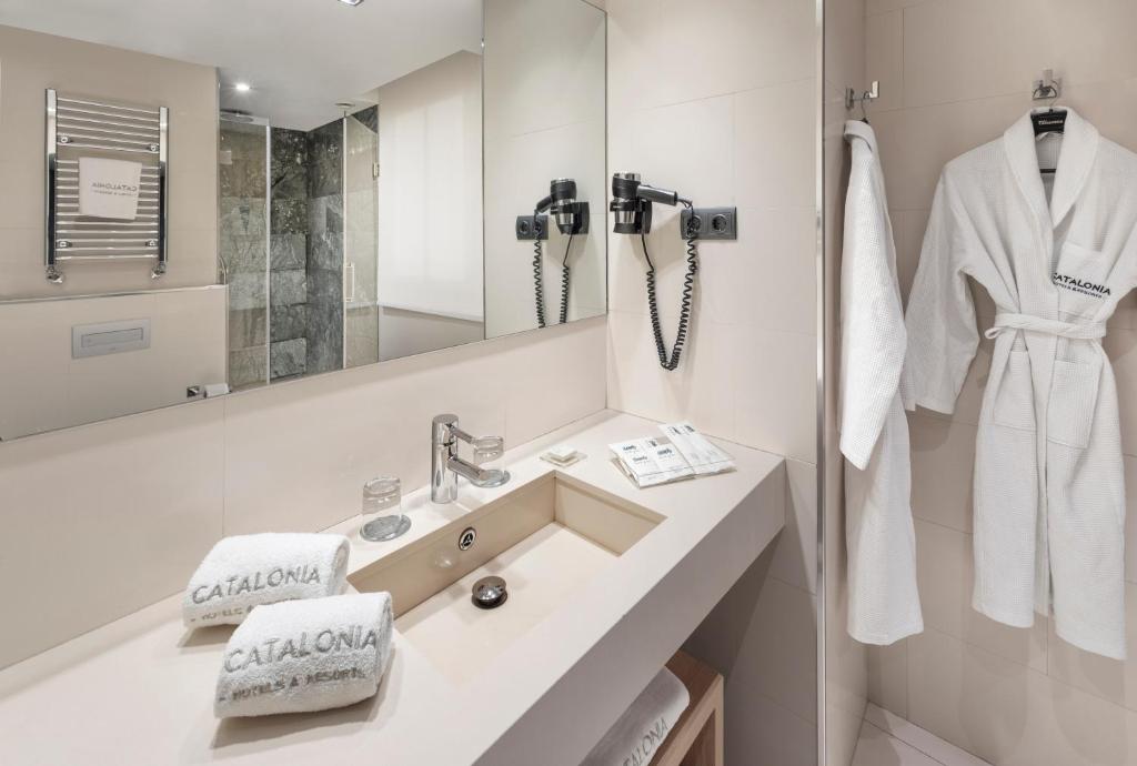 Catalonia Plaza Mayor - 12