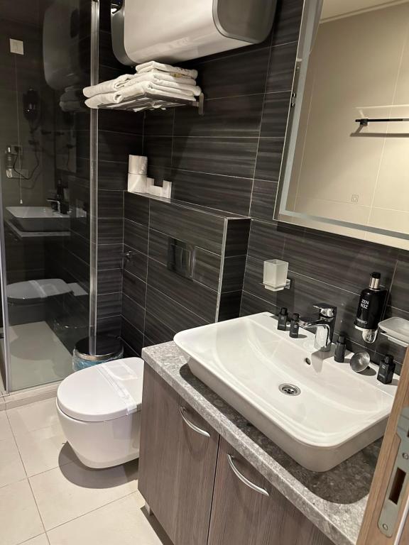 Kupatilo u objektu Hotel Skadarlija NB