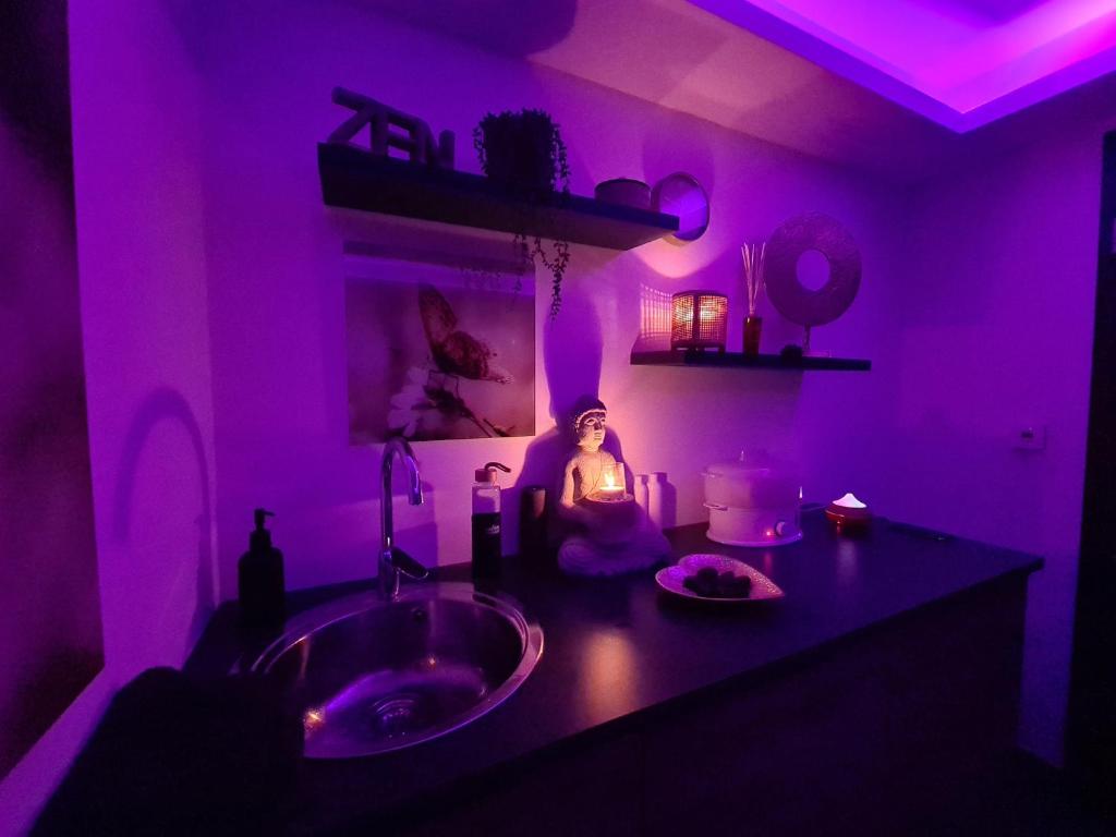 Fotografia z galérie ubytovania La suite Volupté - SPA du Souffle du Saule v destinácii Buhl-Lorraine