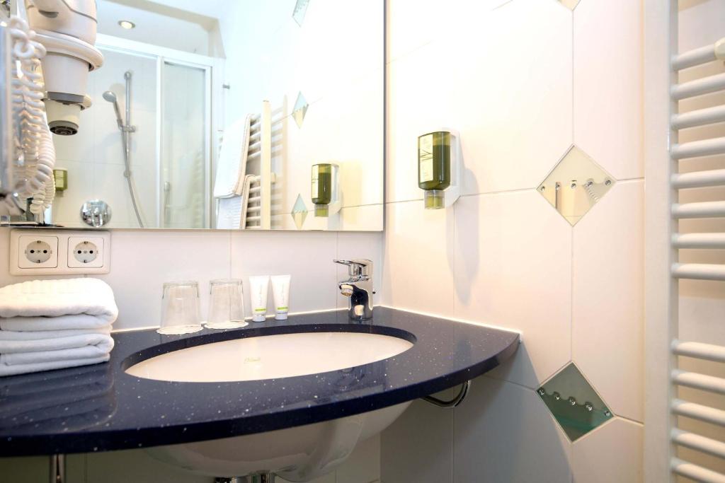 Hotel Mondschein - 12