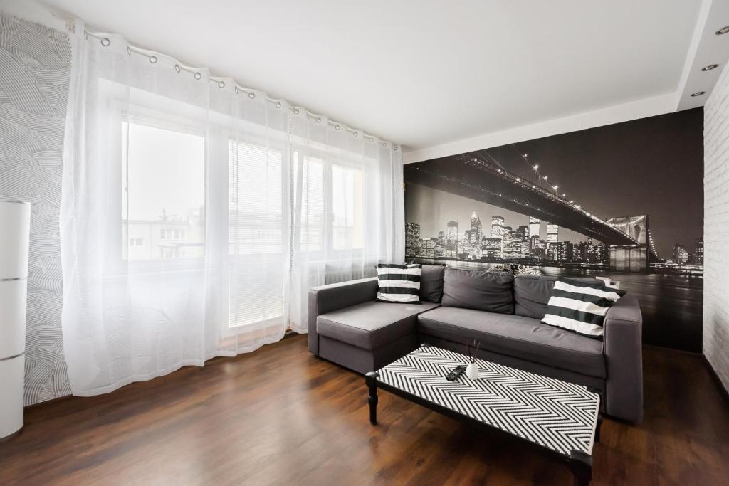 Mokotów Contemporary Apartment, Warsaw (updated prices 2024)