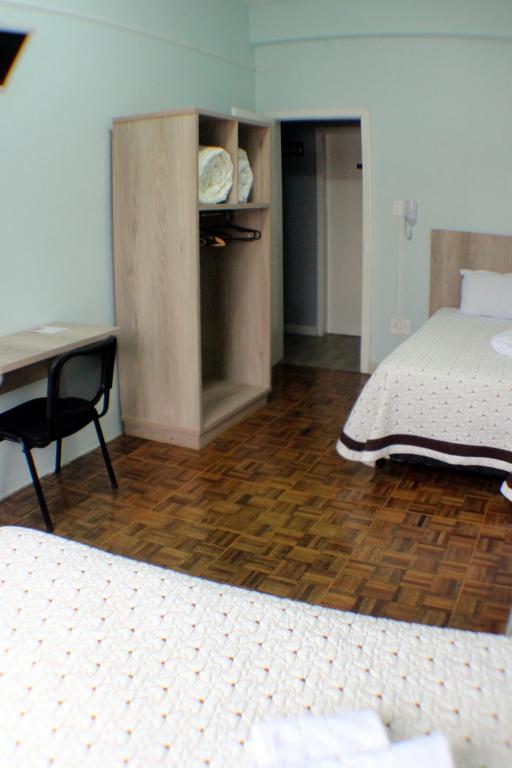  Hotel Condá