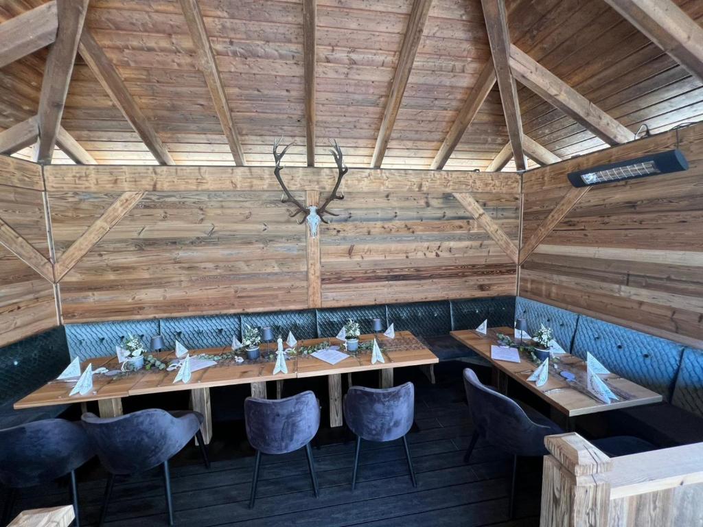 Fotografie z fotogalerie ubytování Hotel Gasthof zum Wulfen v destinaci Sulzbach-Rosenberg