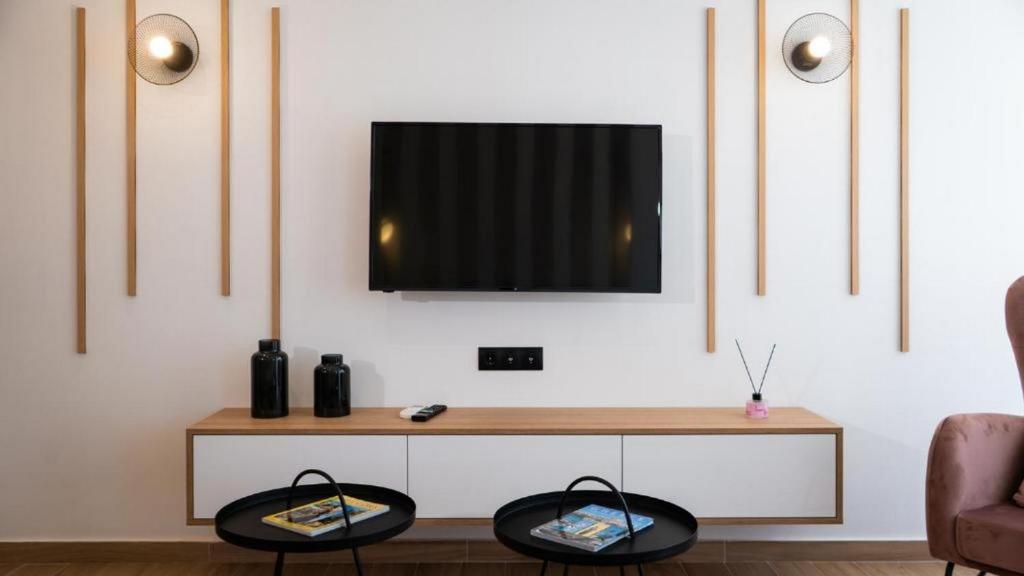 Centro Urban Suites - 9