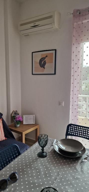 Część wypoczynkowa w obiekcie Cosy little studio for family vacations !