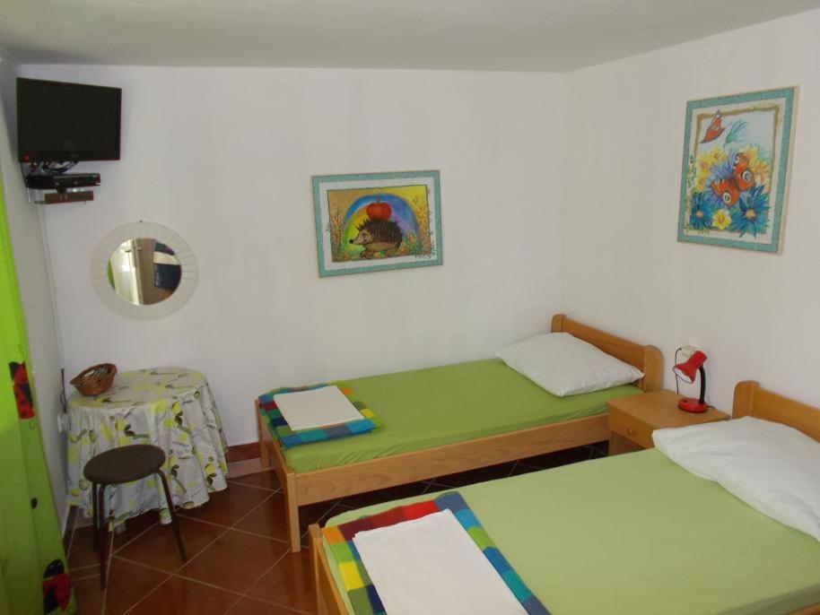Posteľ alebo postele v izbe v ubytovaní Apartments Azoa