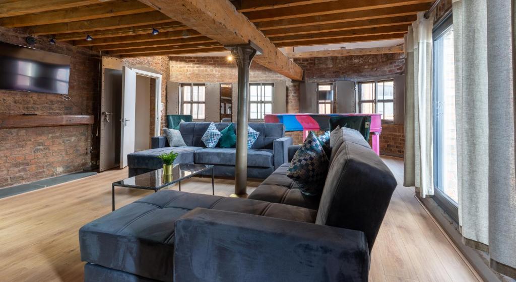 Χώρος καθιστικού στο Rainford Gardens by UStay Aparthotels