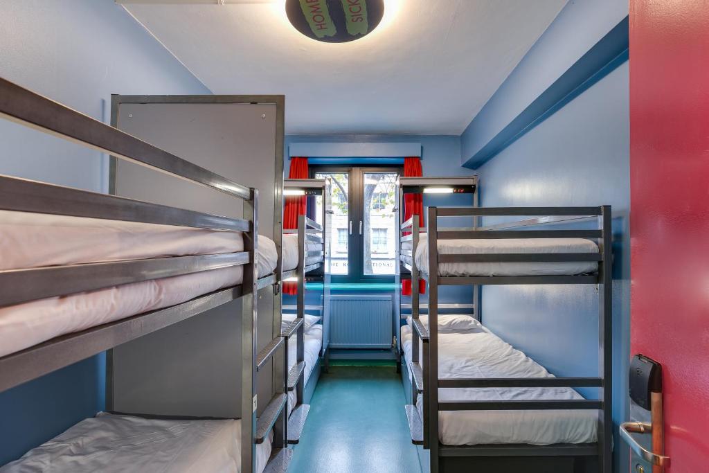 Postel nebo postele na pokoji v ubytování Clink261 Hostel