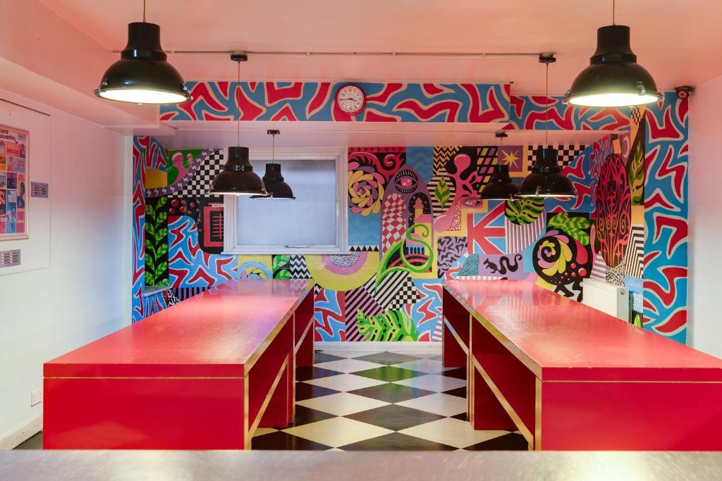 Postel nebo postele na pokoji v ubytování Clink261 Hostel