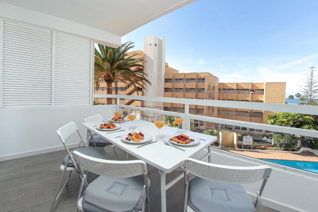 Fotografie z fotogalerie ubytování Amazing spacious 1 bedroom flat with Ocean view, 311, Ponderosa v destinaci Playa Fañabe
