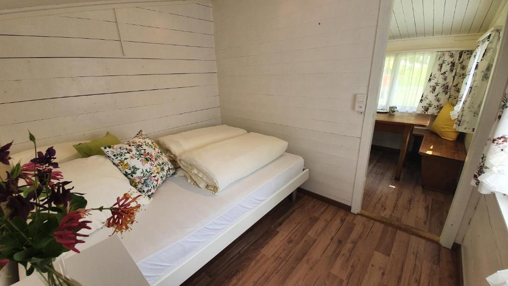 Postel nebo postele na pokoji v ubytování Campingplatz Mittagsspitze