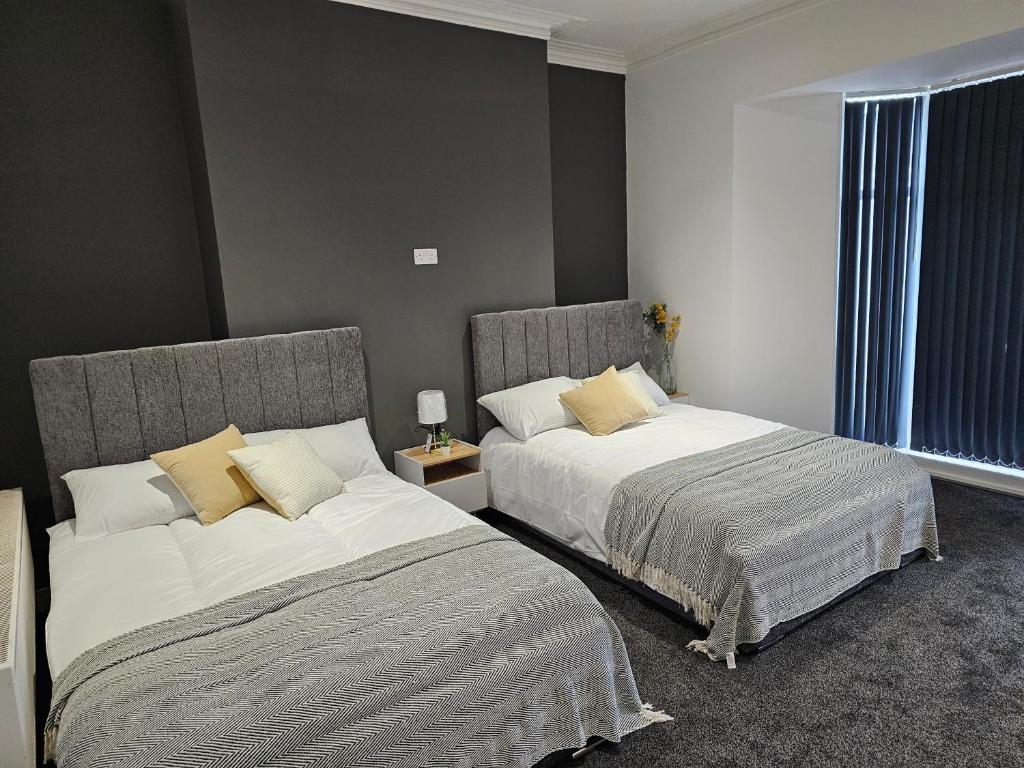 Skyline Remarkable 2Bed Apartment in Swansea, UK