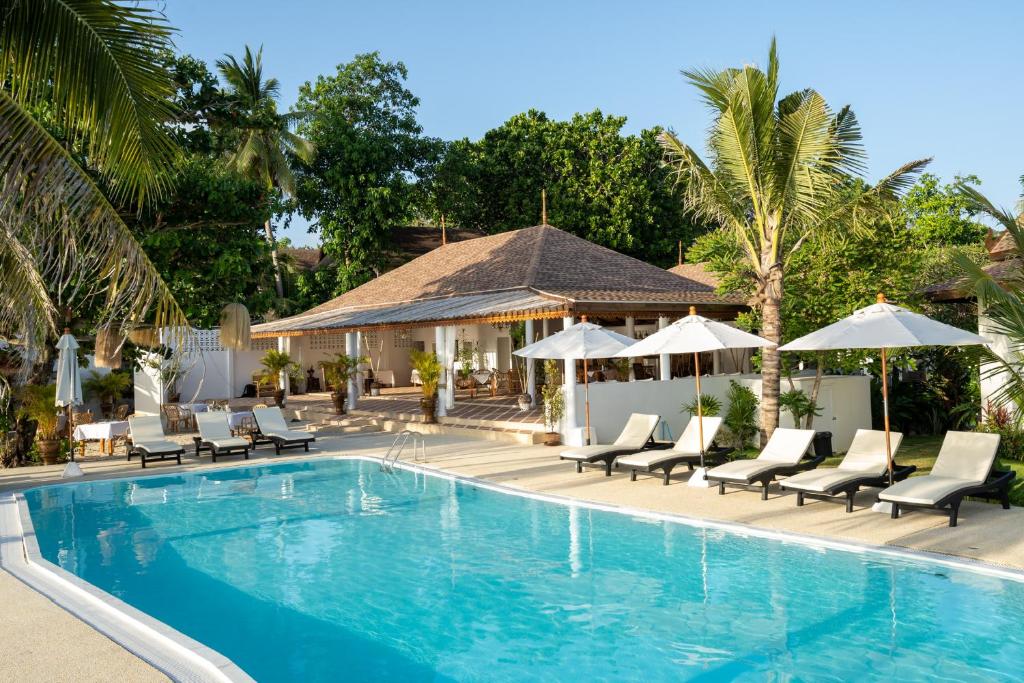 Lanta Palace Beach Resort & Spa - Adult Onlyの敷地内または近くにあるプール