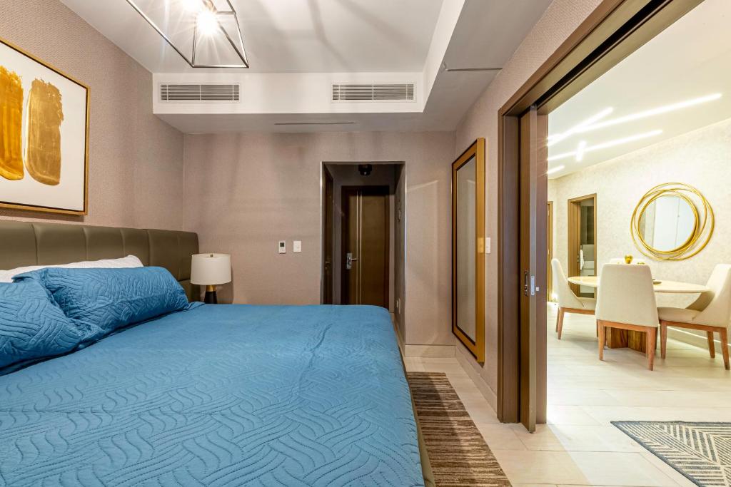 Postel nebo postele na pokoji v ubytování Brickell Apart Hotel