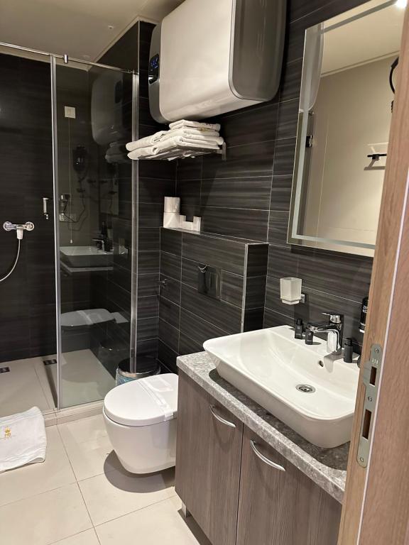 Kupatilo u objektu Hotel Skadarlija NB
