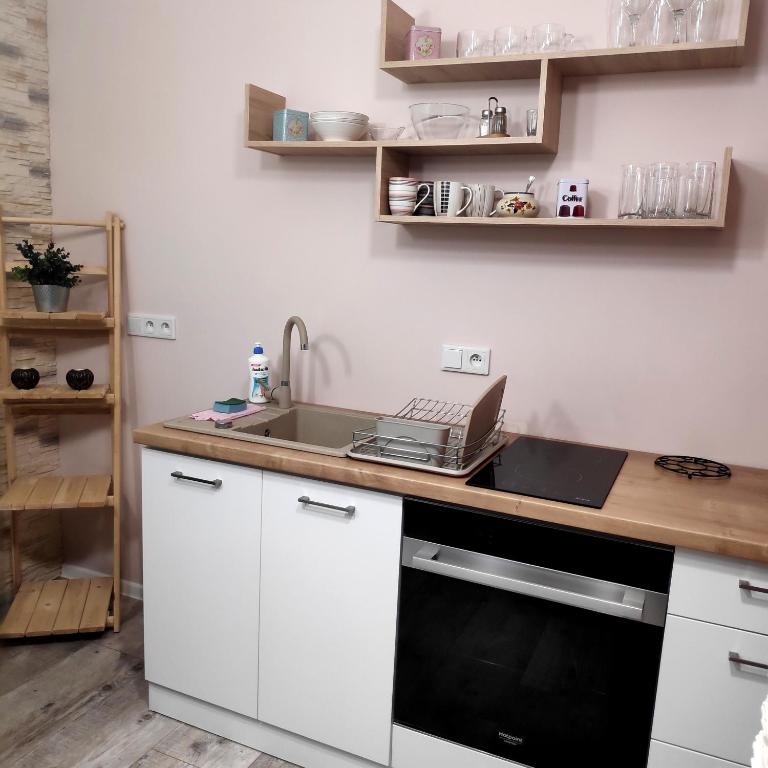 Apartament HELLADA - Apartment With Balcony