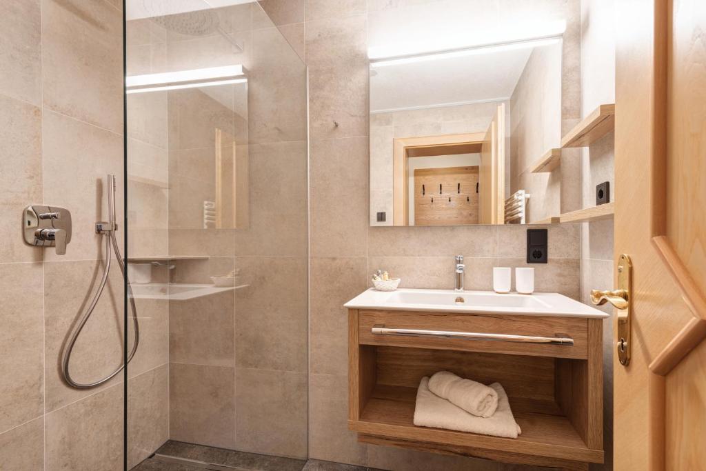Koupelna v ubytování Hotel Garni Feuerstein