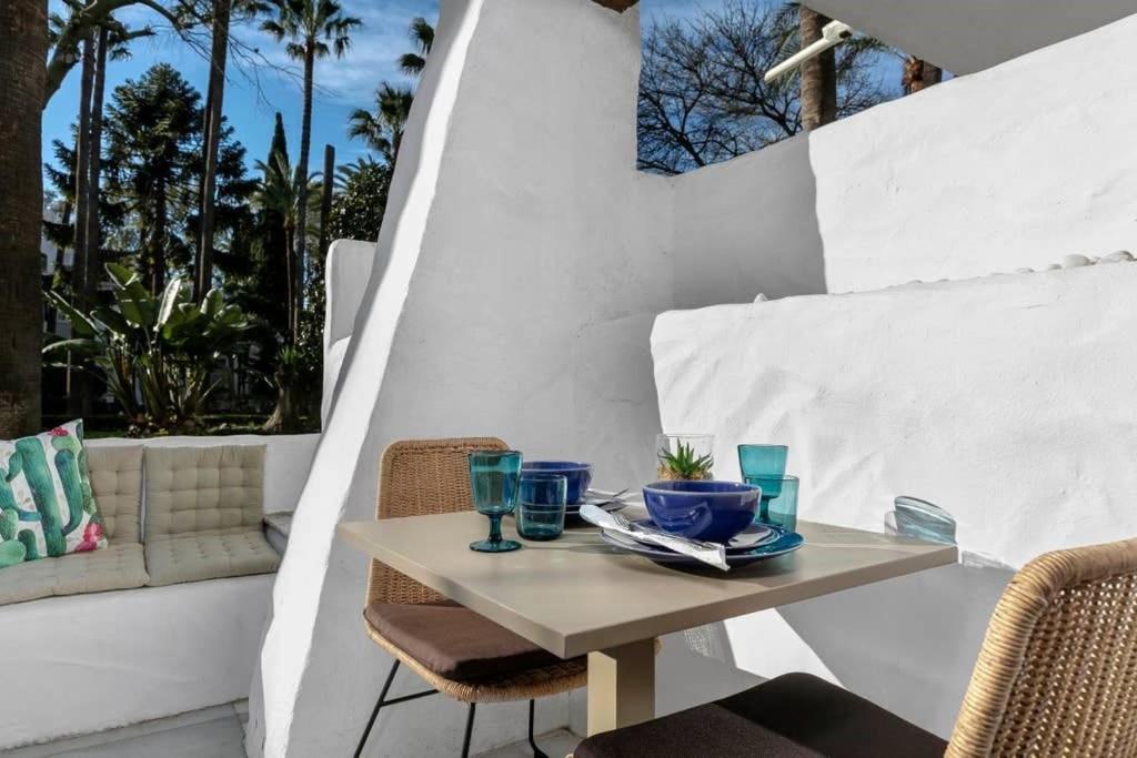 Posedenie v ubytovaní Super Stylish apartment in La Alcazaba - RDR172