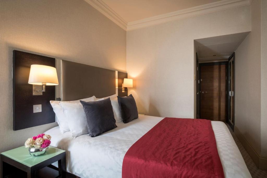 The Cavendish London - Classic Double Room