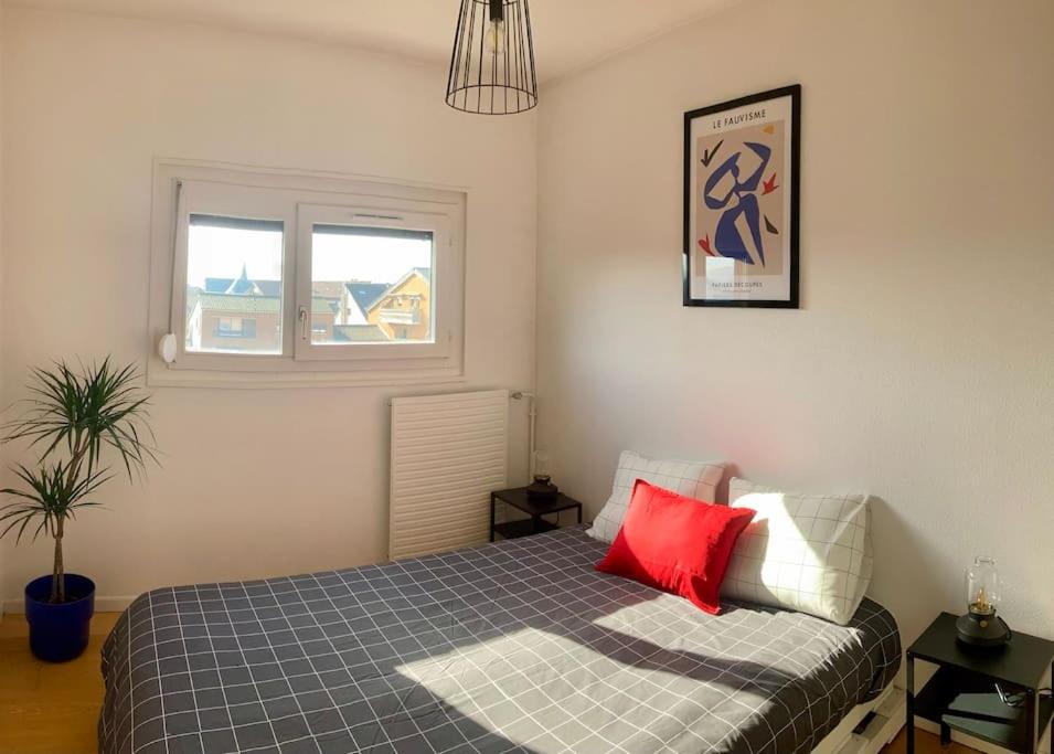 Posteľ alebo postele v izbe v ubytovaní Charmant Appartement Pop - Arty
