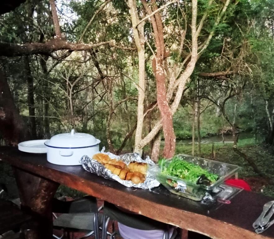 Jídlo v luxury tent nebo okolí