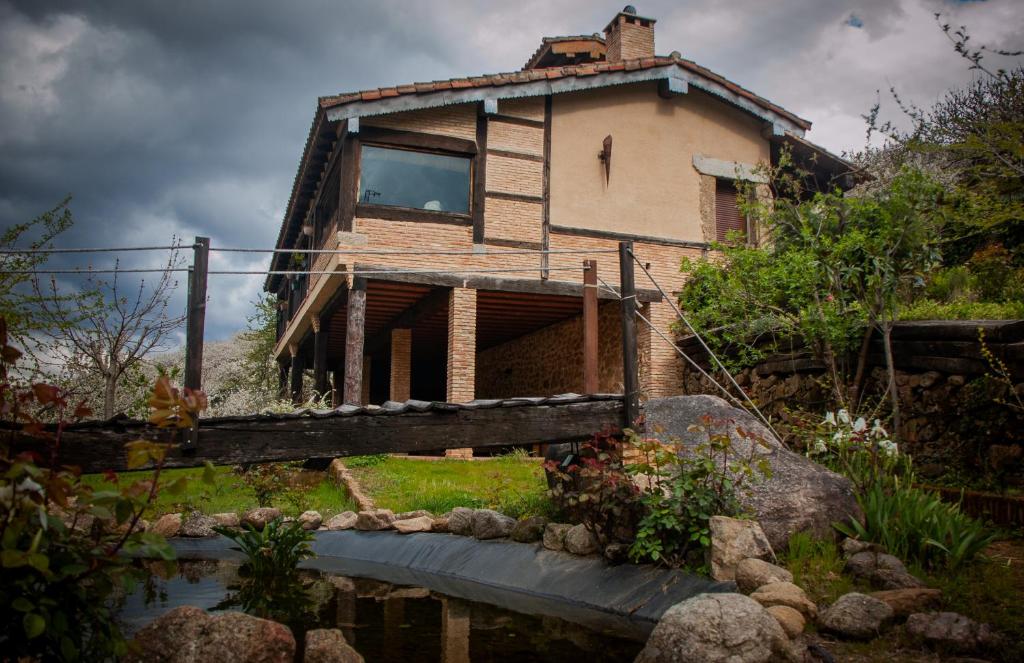 CASA RURAL EL RONDILLO - Maison De Cinq Chambres
