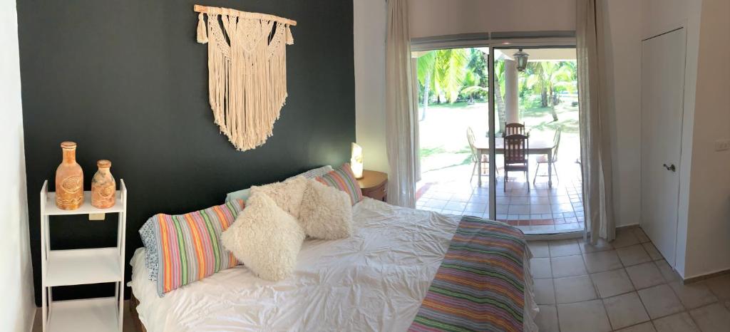 Lova arba lovos apgyvendinimo įstaigoje Mayan Riviera Jewel, Private Beach