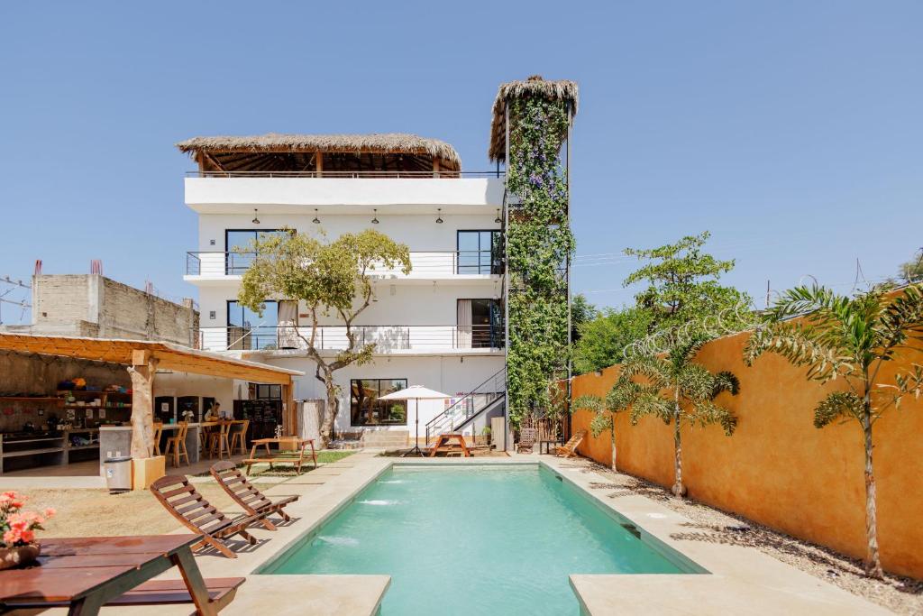 SurfNest Tamarindos, Brisas de Zicatela (aktualisierte Preise für 2024)