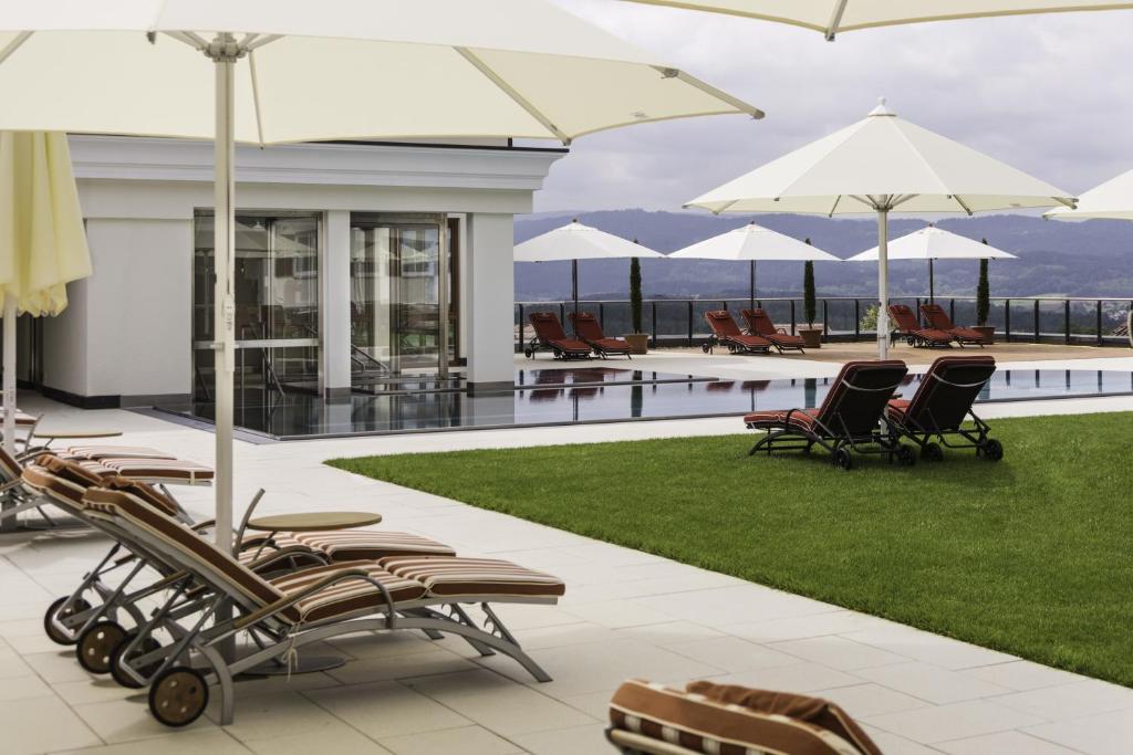 Bazén v ubytování Wellnesshotel Oswald nebo v jeho okolí