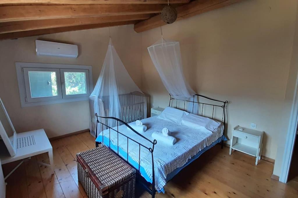 A bed or beds in a room at Napoleon's family country house