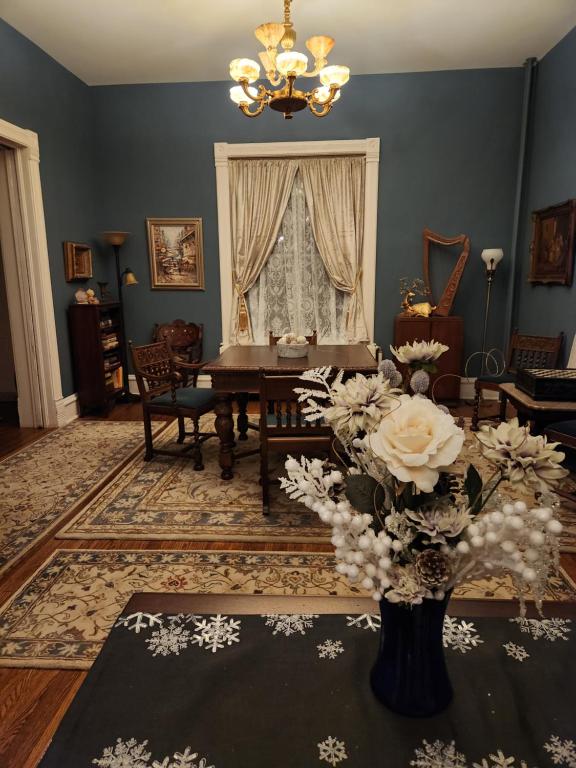 Fotografie z fotogalerie ubytování Oaklawn Inn v destinaci Menomonie