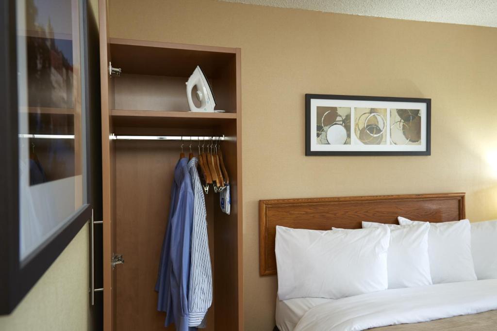 Comfort Inn - Habitación Doble De Lujo Con Dos Camas Dobles