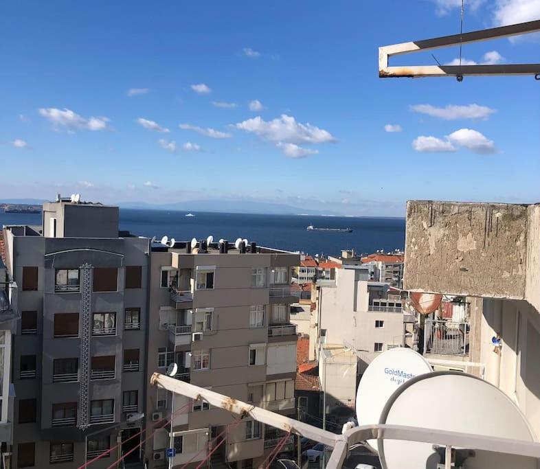 Evin tamamı-Deniz manzaralı saat kulesine 500m