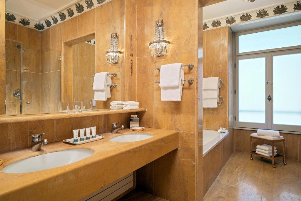 Koupelna v ubytování The Westin Excelsior, Rome