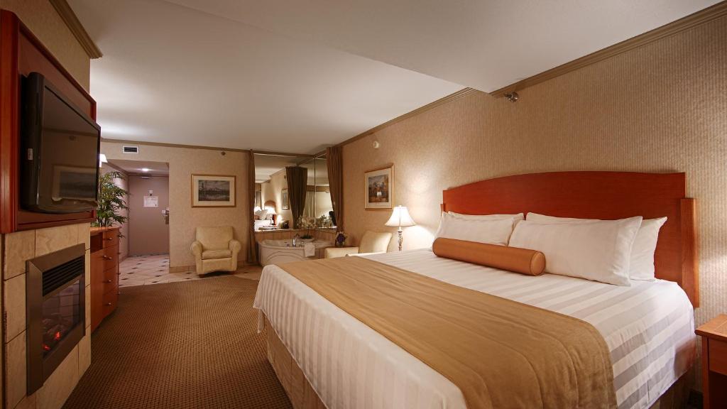 
King Room with Jetted Tub - Non-Smoking
