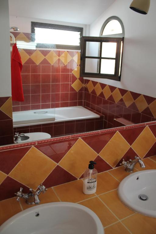 Koupelna v ubytování La Tortuga Hostel