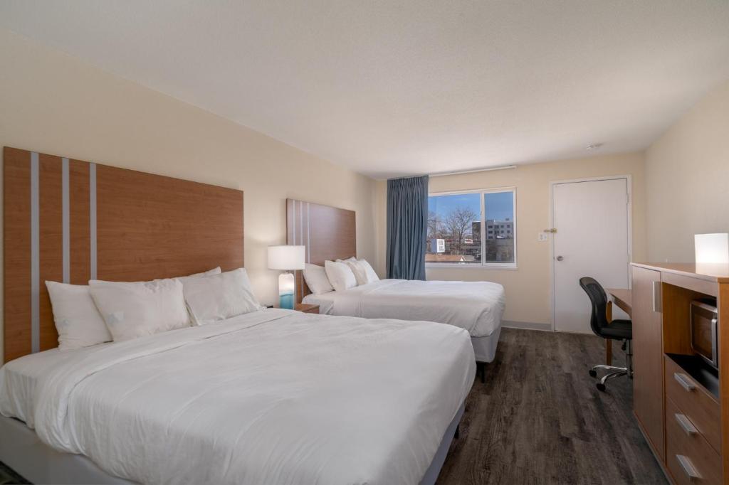 Nevada Flats Hotel - Chambre Queen Avec Balcon