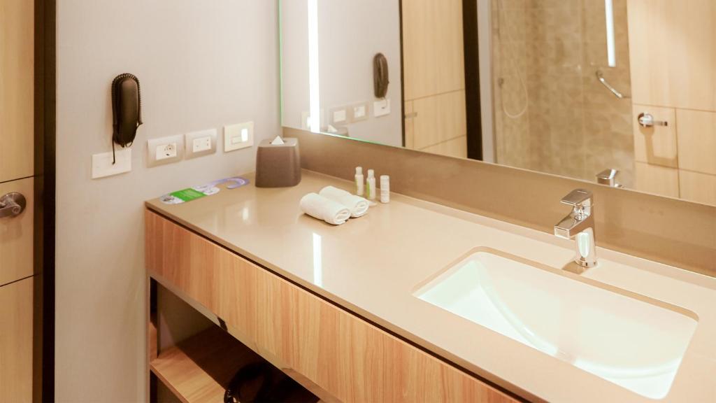 Vannituba majutusasutuses Holiday Inn - Lima Miraflores by IHG