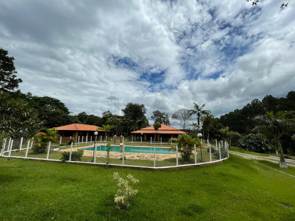 Chácara em Santa Isabel