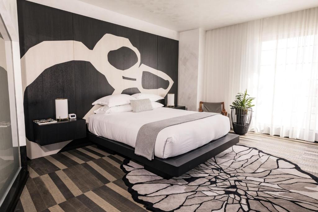Kimpton La Peer Hotel West Hollywood by IHG photo