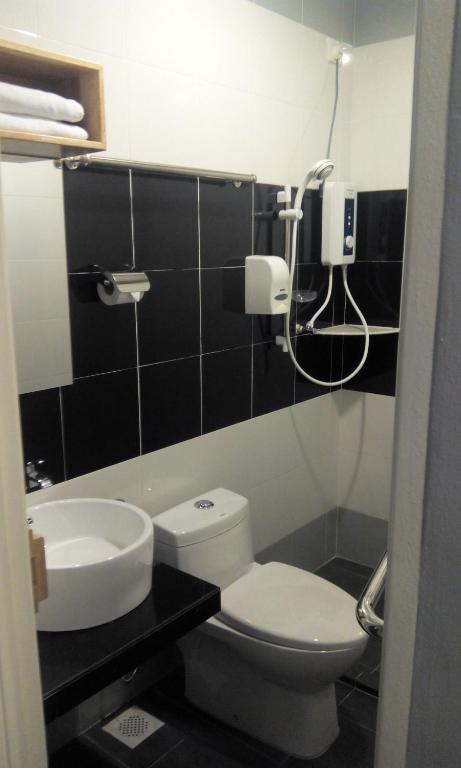 Koupelna v ubytování JQ Suria 18 Hotel