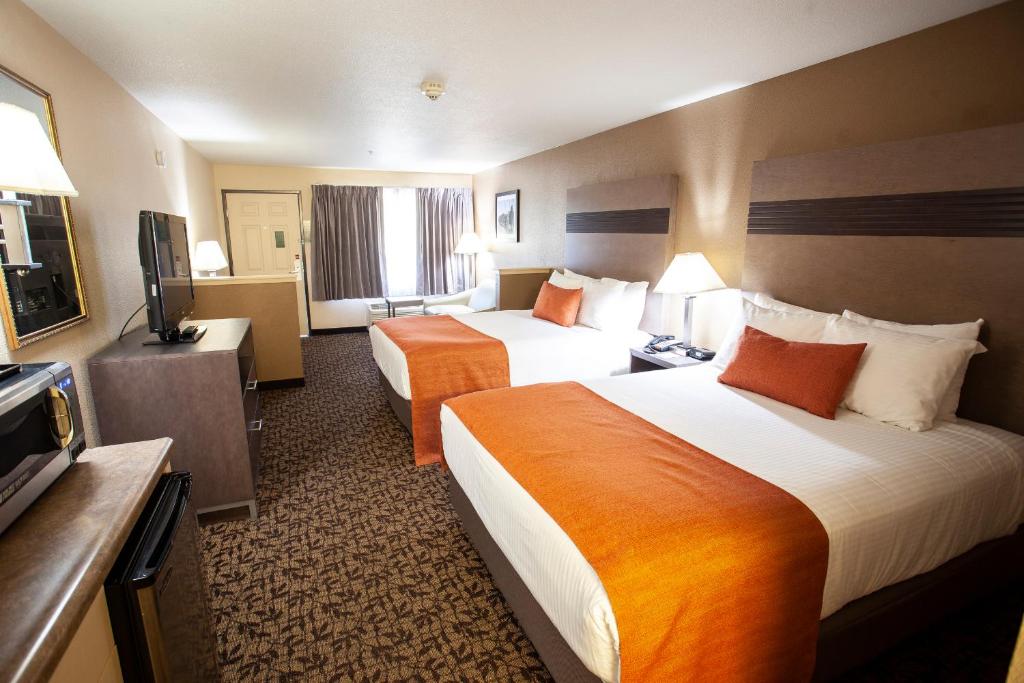Hawthorn Suites by Wyndham Napa Valley photo
