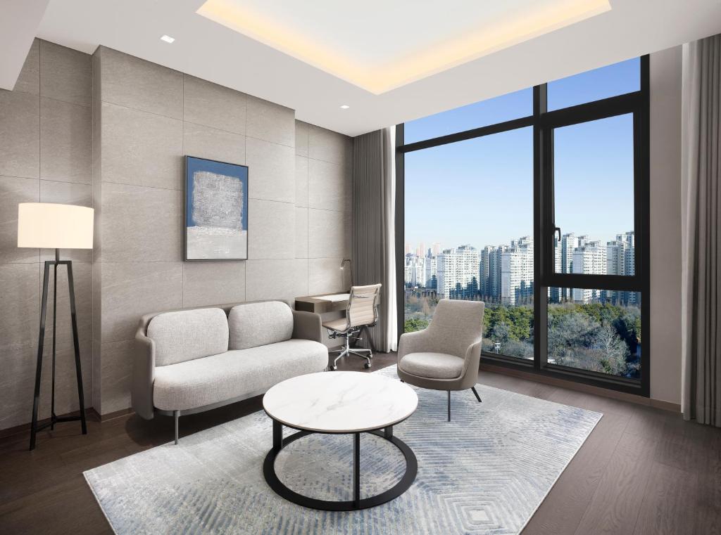 Posezení v ubytování Four Points by Sheraton Suwon