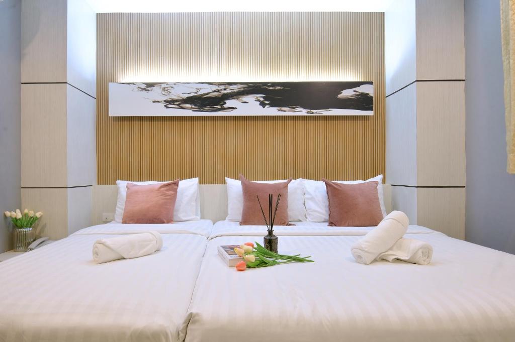 De Lux Bangkok Hotel - Luxe Drievoudige Kamer